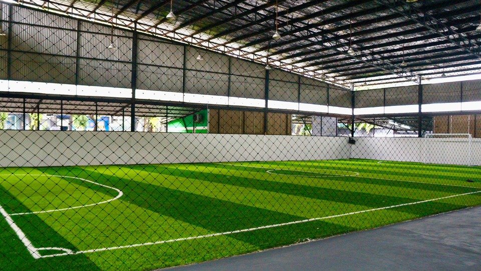 Lapangan Spesial